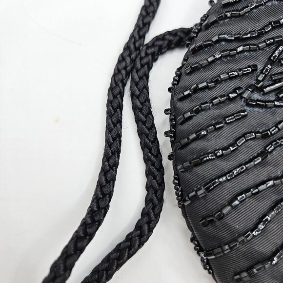 Vintage Black Beaded retro beaded black leaf zip closure evening clutch bag - Picture 2 of 4